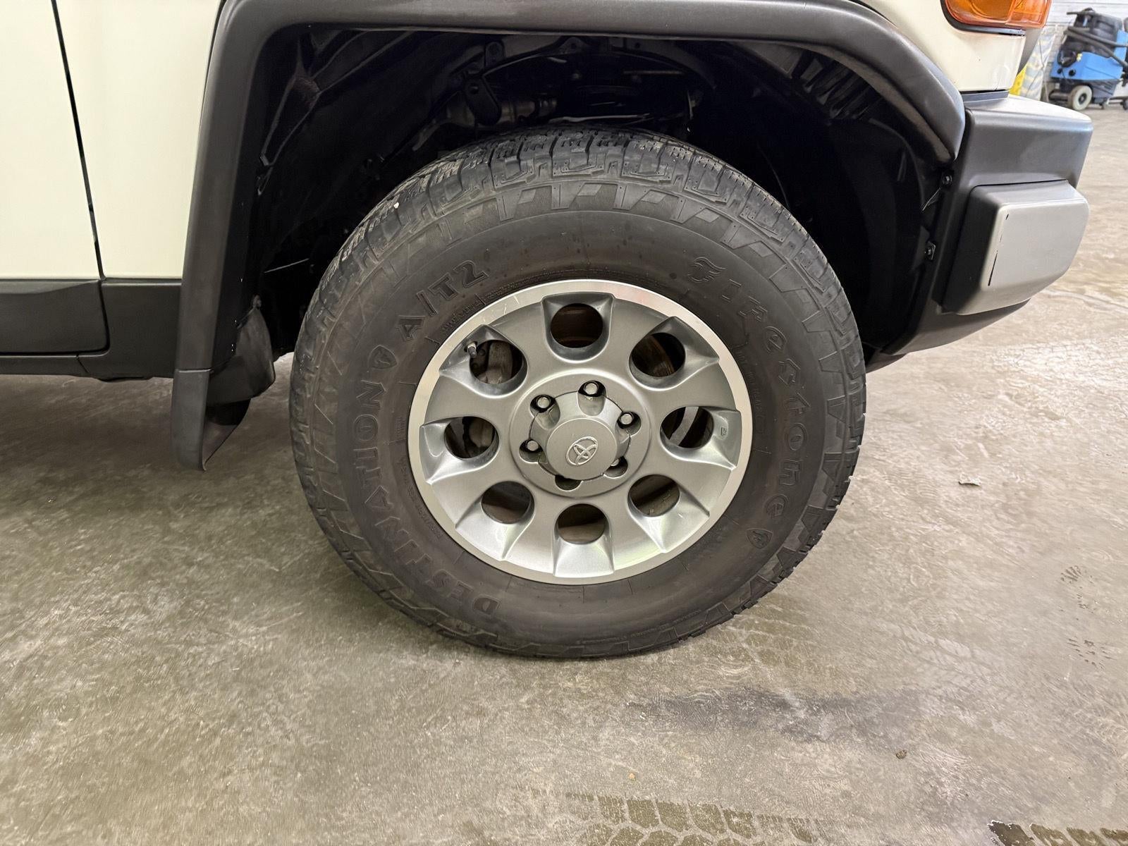2012 Toyota FJ Cruiser Base