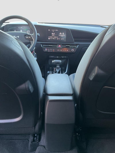 2025 Kia Niro LX