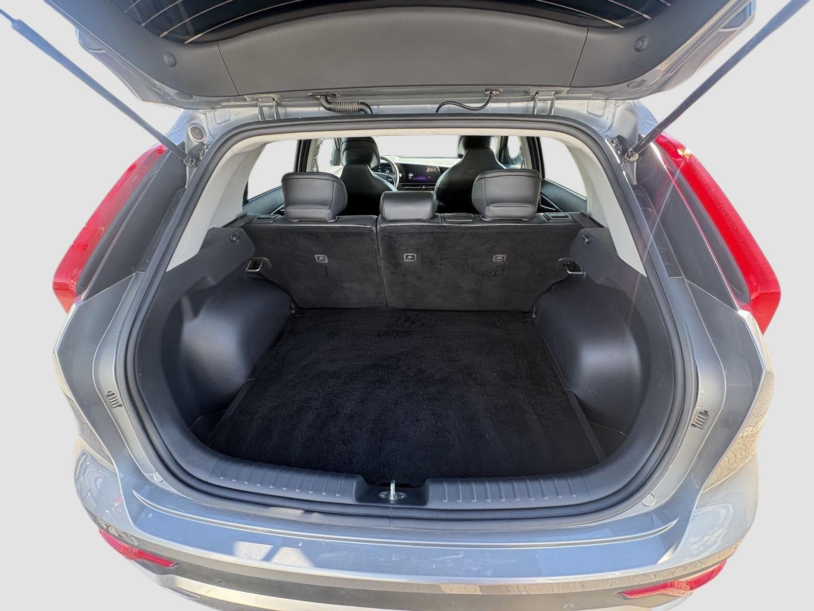 2023 Kia Niro EX