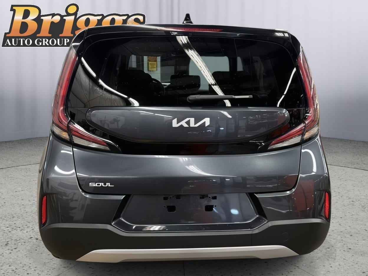 2024 Kia Soul LX