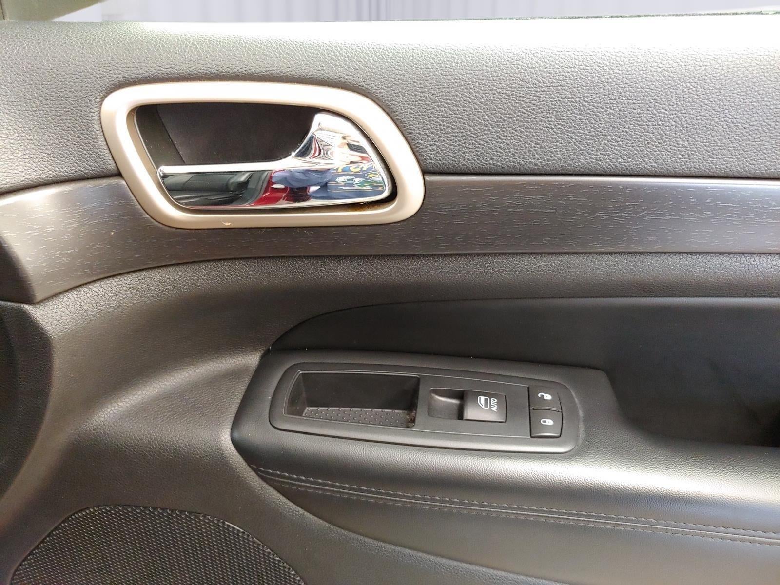 2016 Jeep Grand Cherokee Laredo