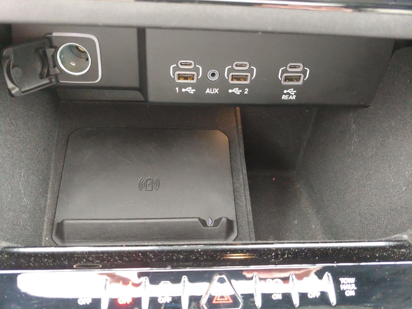 2024 Jeep Wagoneer Series II Carbide