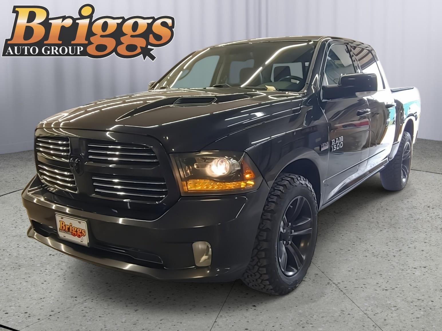 2016 RAM 1500 Sport