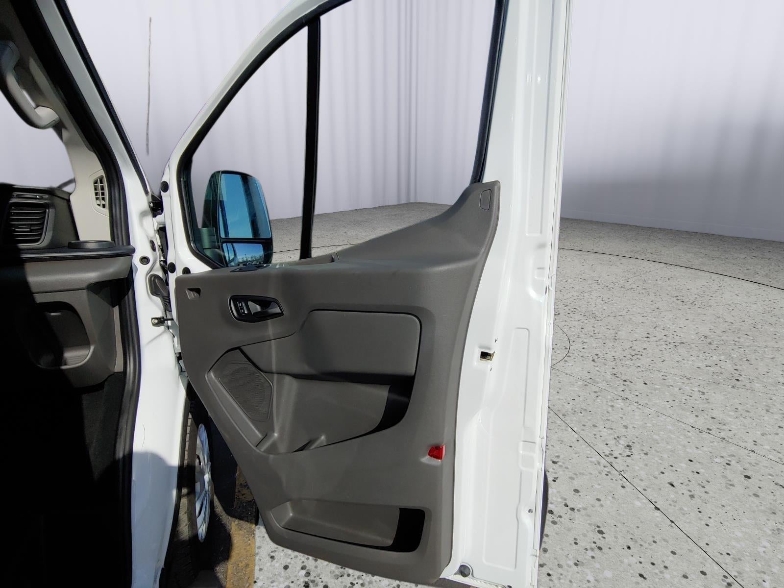 2024 Ford TRANSIT Base