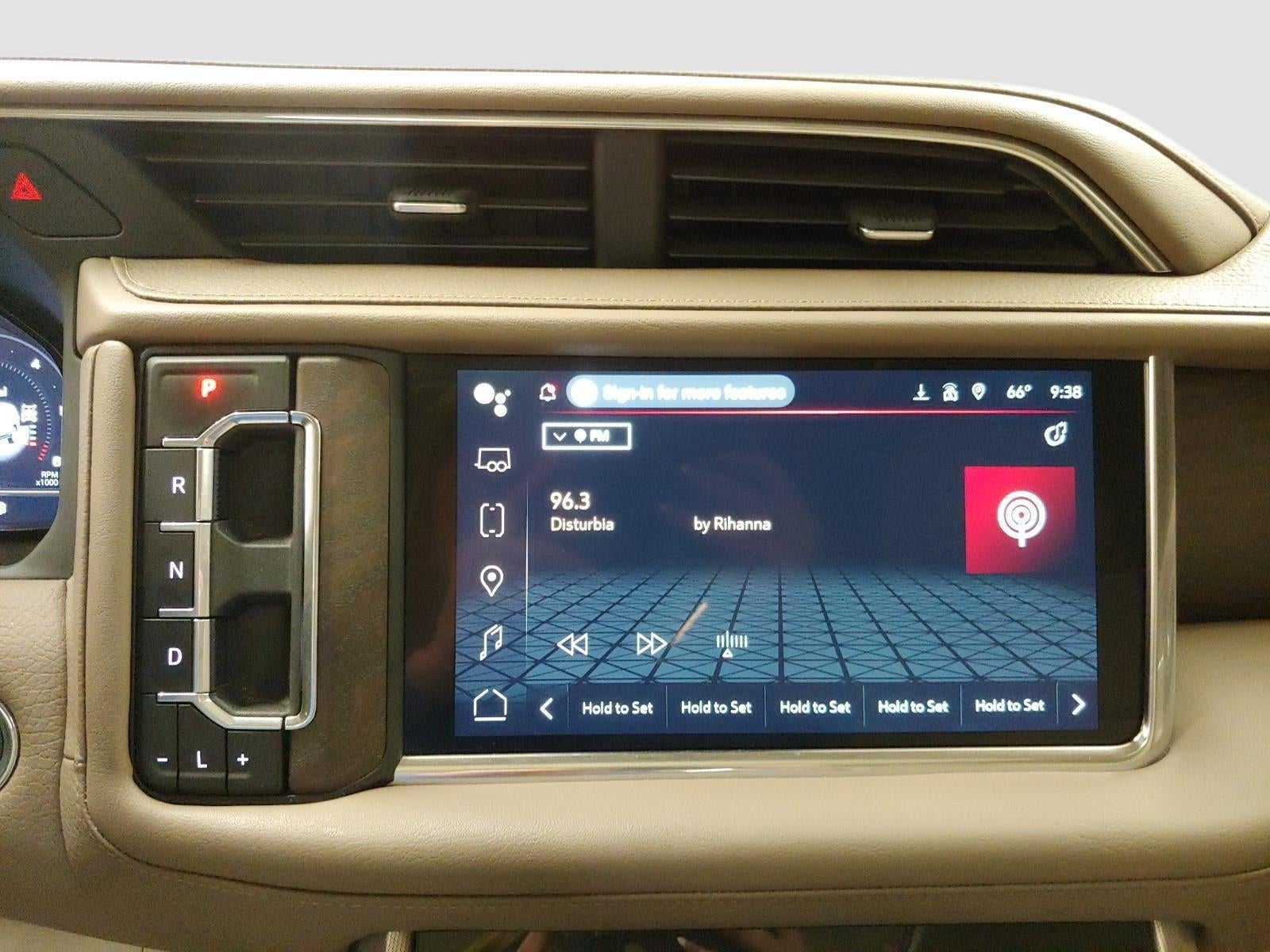 2023 GMC YUKON Base
