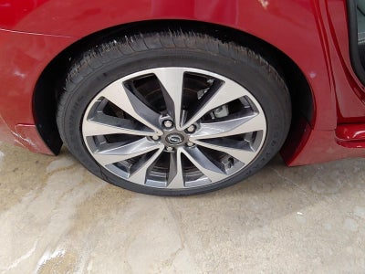 2023 Nissan Maxima Platinum