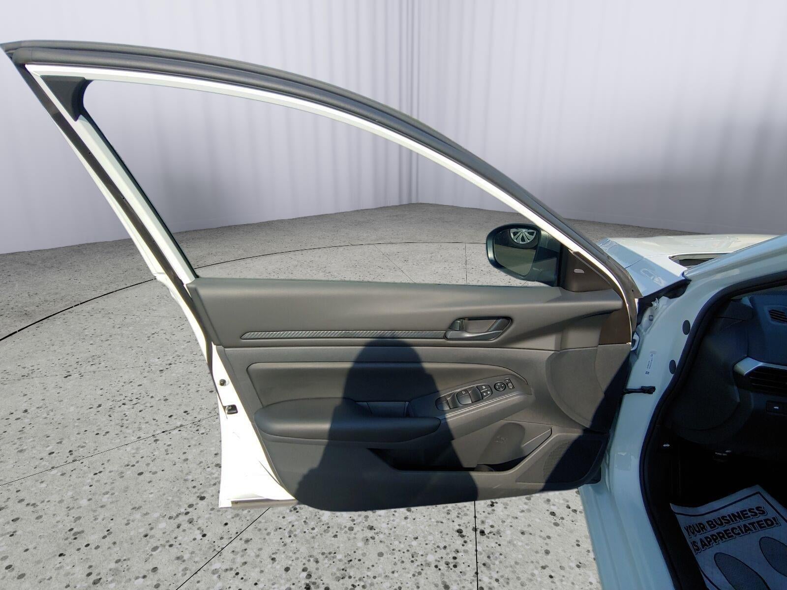 2025 Nissan Altima S