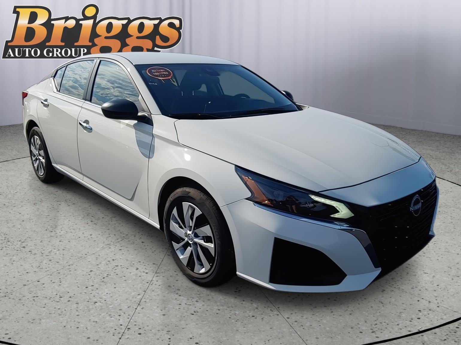 2025 Nissan Altima S