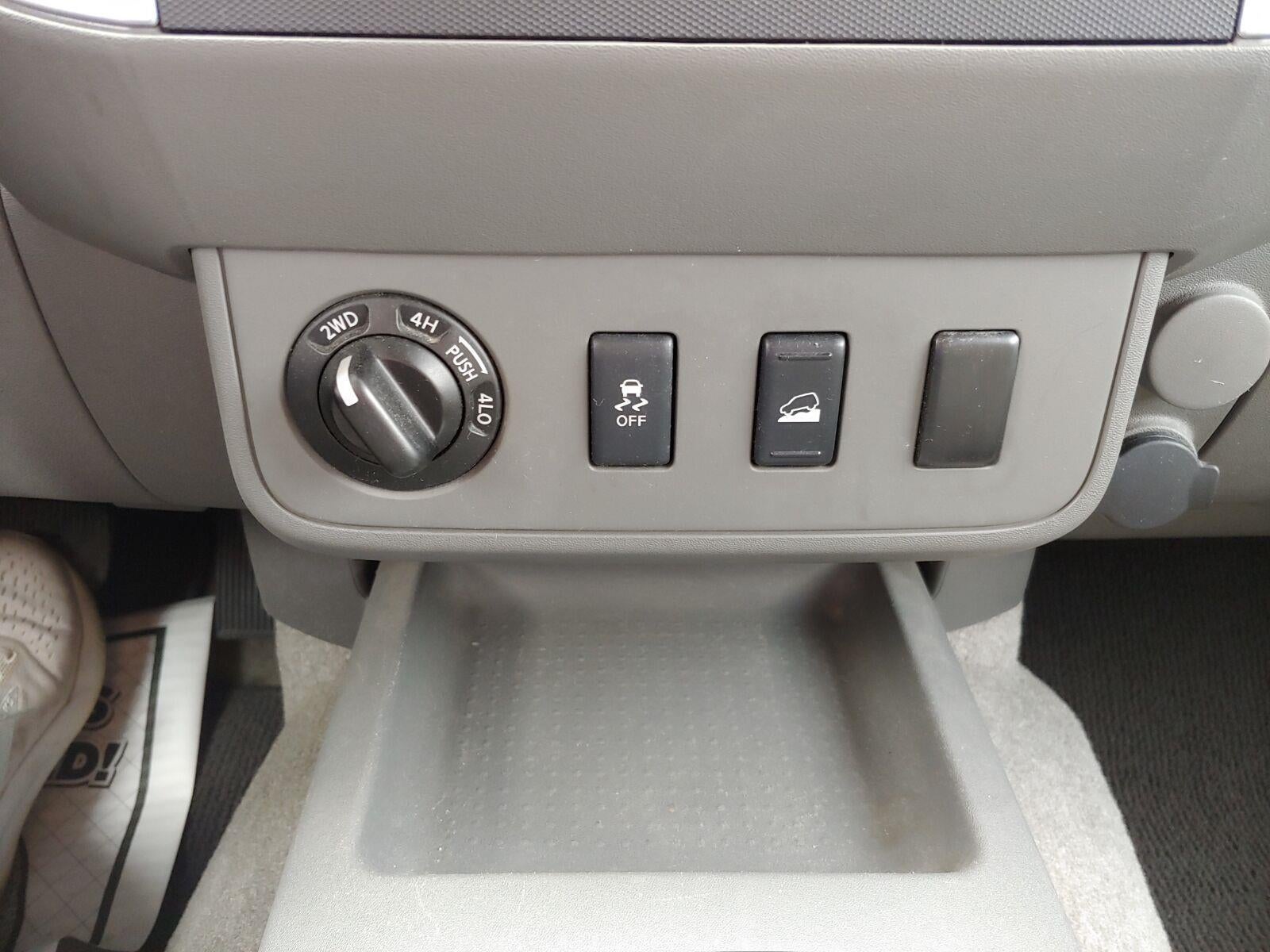2012 Nissan Frontier SV