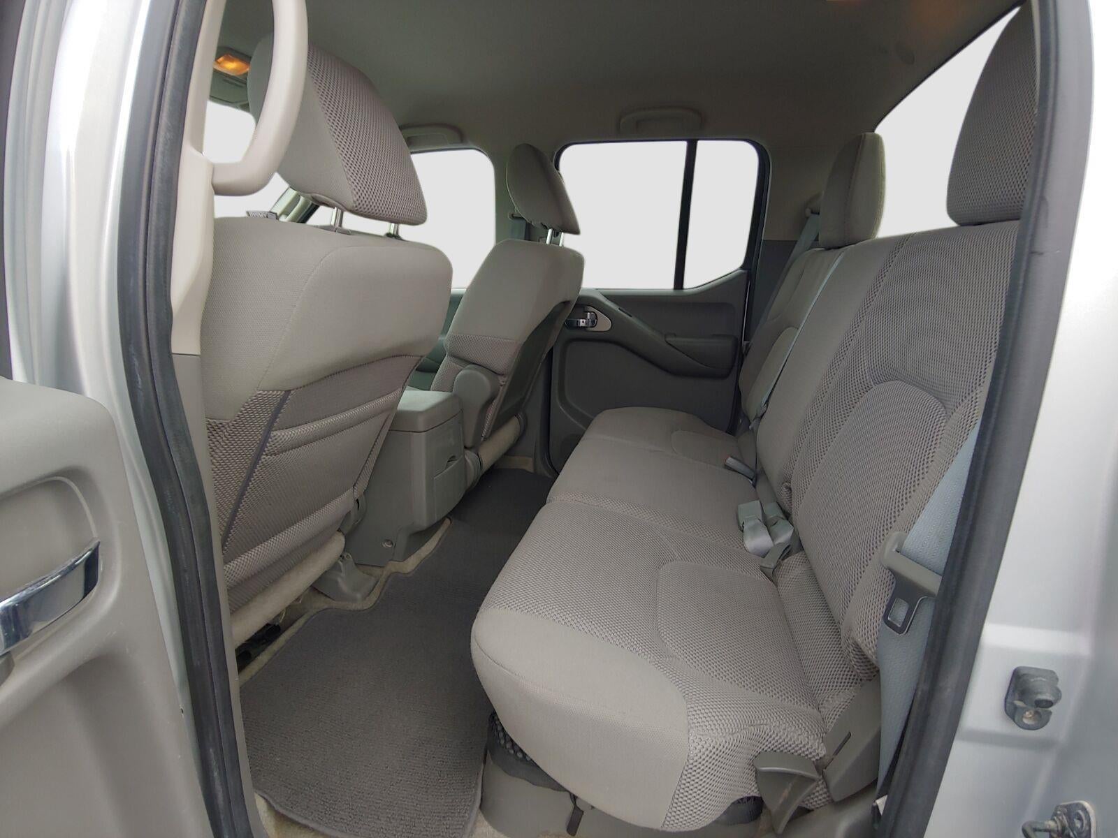 2012 Nissan Frontier SV