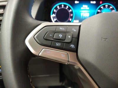 2025 Volkswagen Atlas Cross Sport 2.0T SE w/Technology