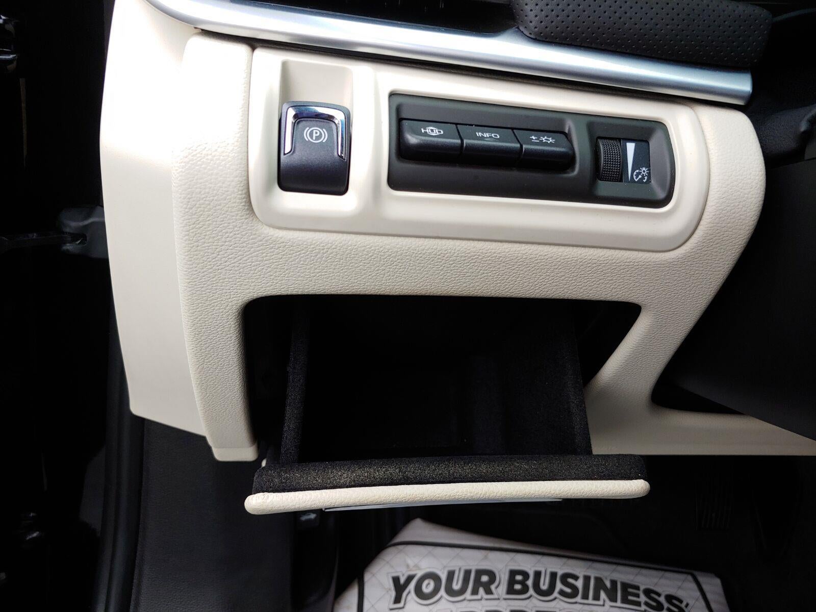 2013 Cadillac XTS Platinum