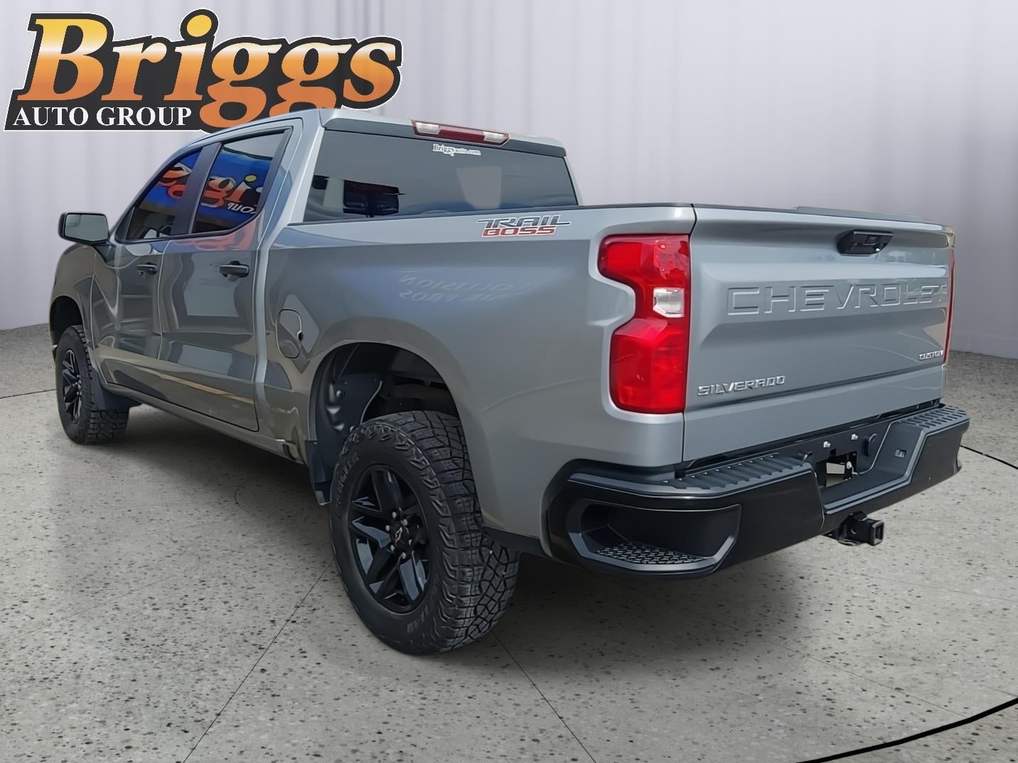 2023 Chevrolet Silverado 1500 Custom Trail Boss