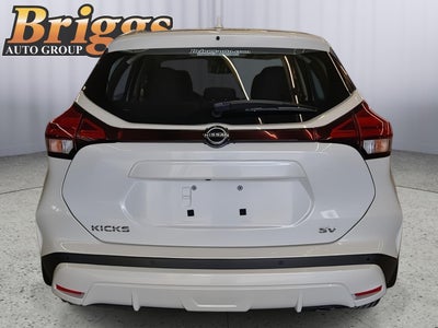 2022 Nissan Kicks SV