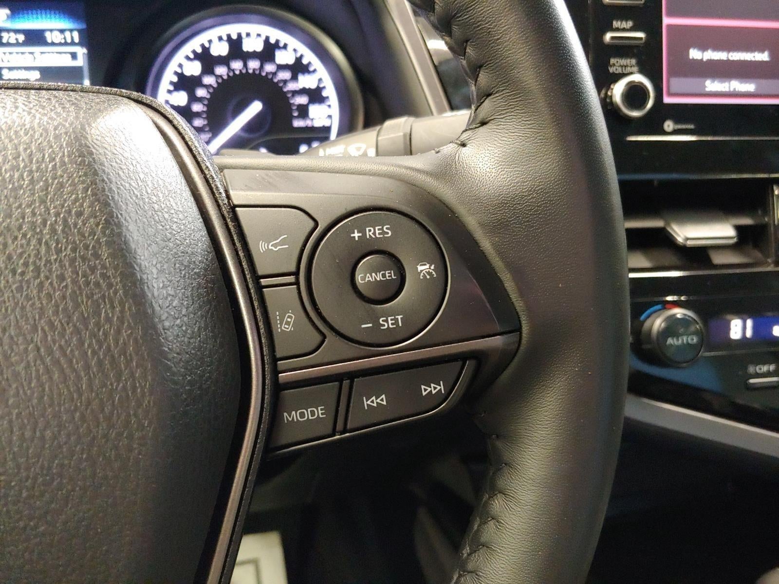 2024 Toyota Camry Hybrid SE