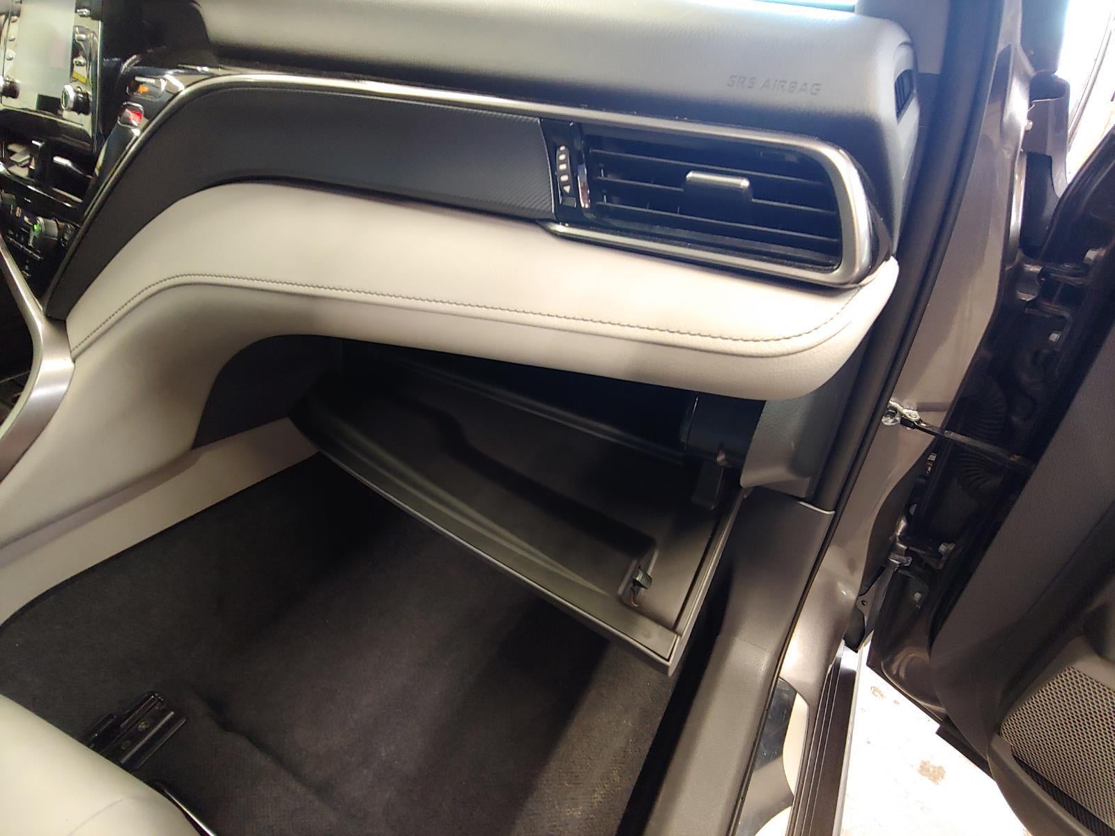 2024 Toyota Camry Hybrid SE