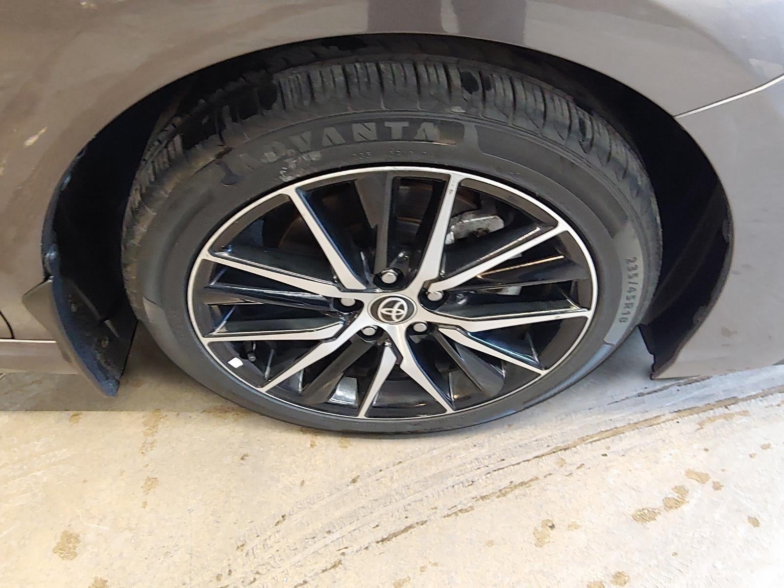 2024 Toyota Camry Hybrid SE