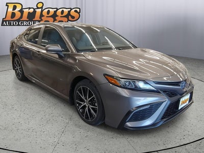 2024 Toyota Camry Hybrid SE
