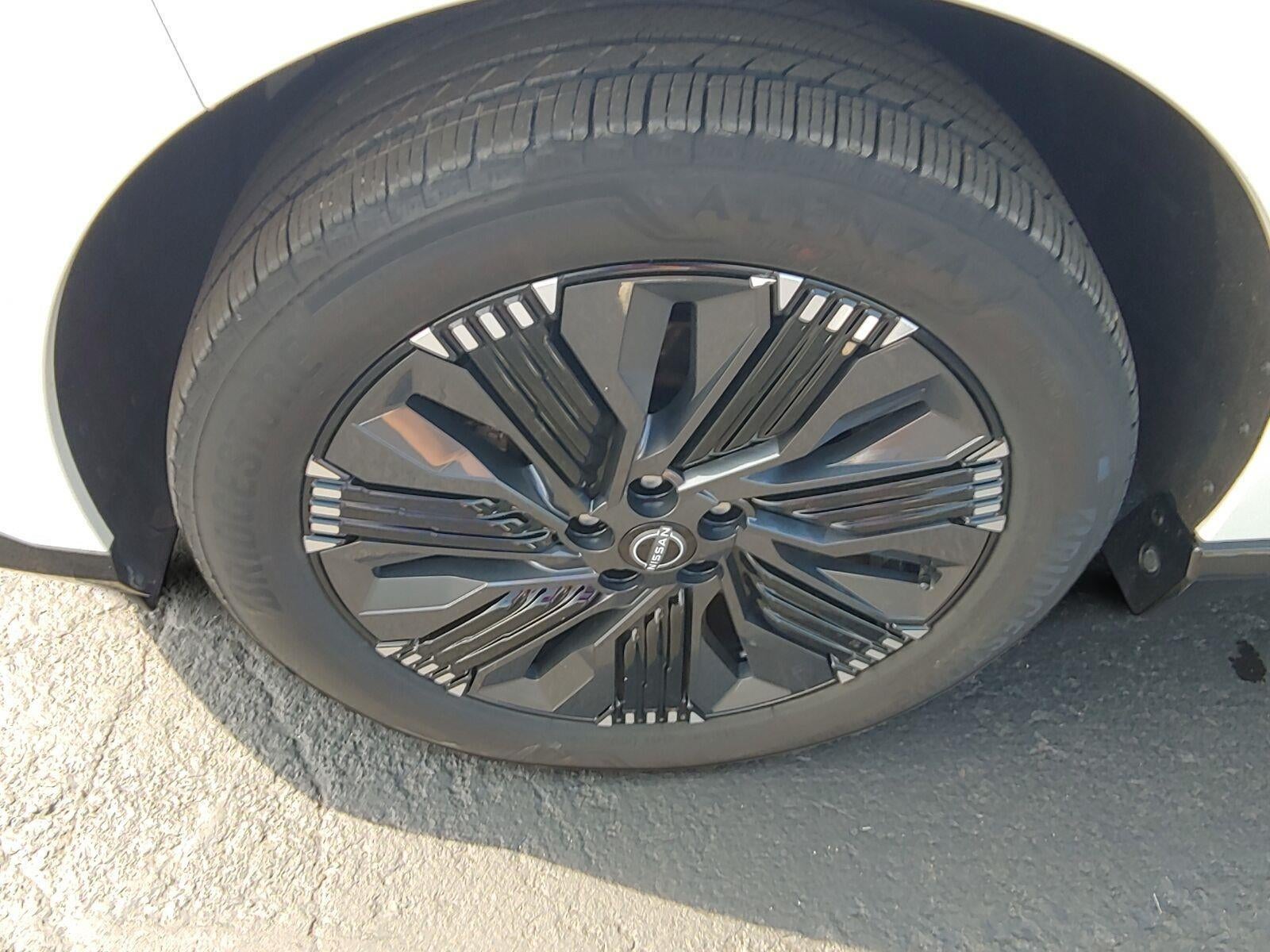 2025 Nissan Murano Platinum