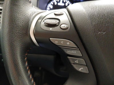 2020 Nissan Pathfinder SV