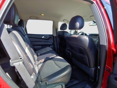 2020 Nissan Pathfinder SV