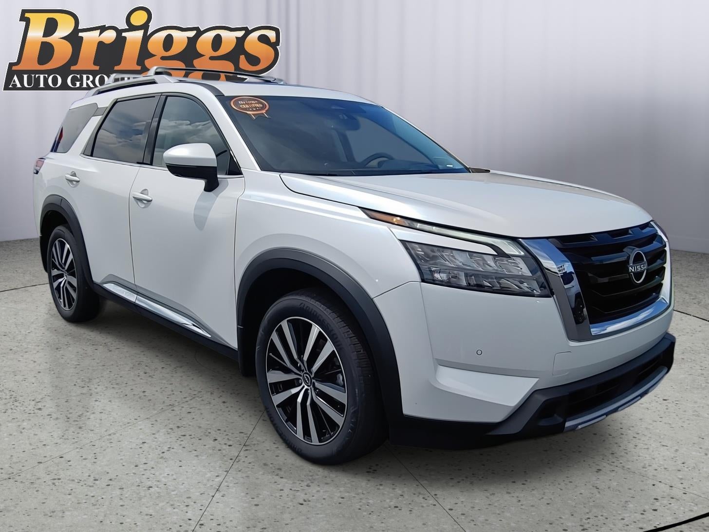 2025 Nissan Pathfinder Platinum
