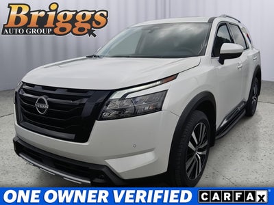 2025 Nissan Pathfinder Platinum