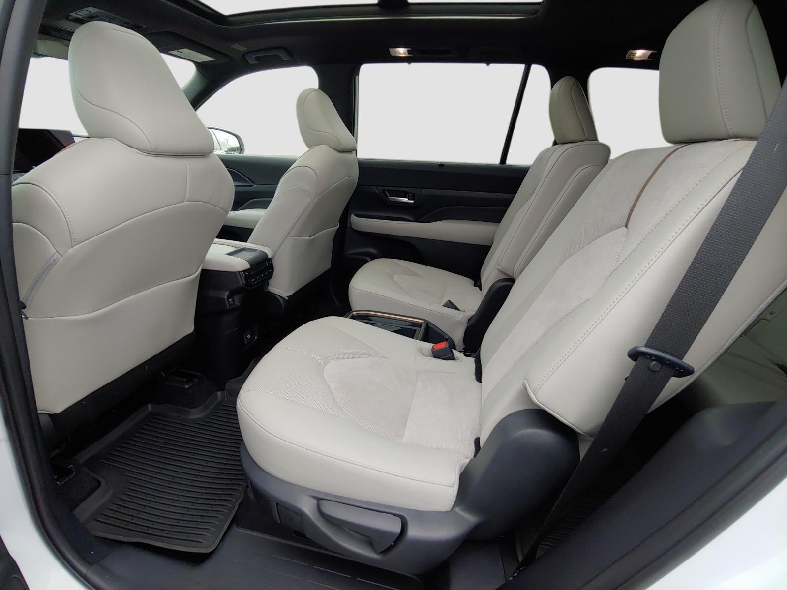 2024 Toyota Grand Highlander Hybrid MAX Limited