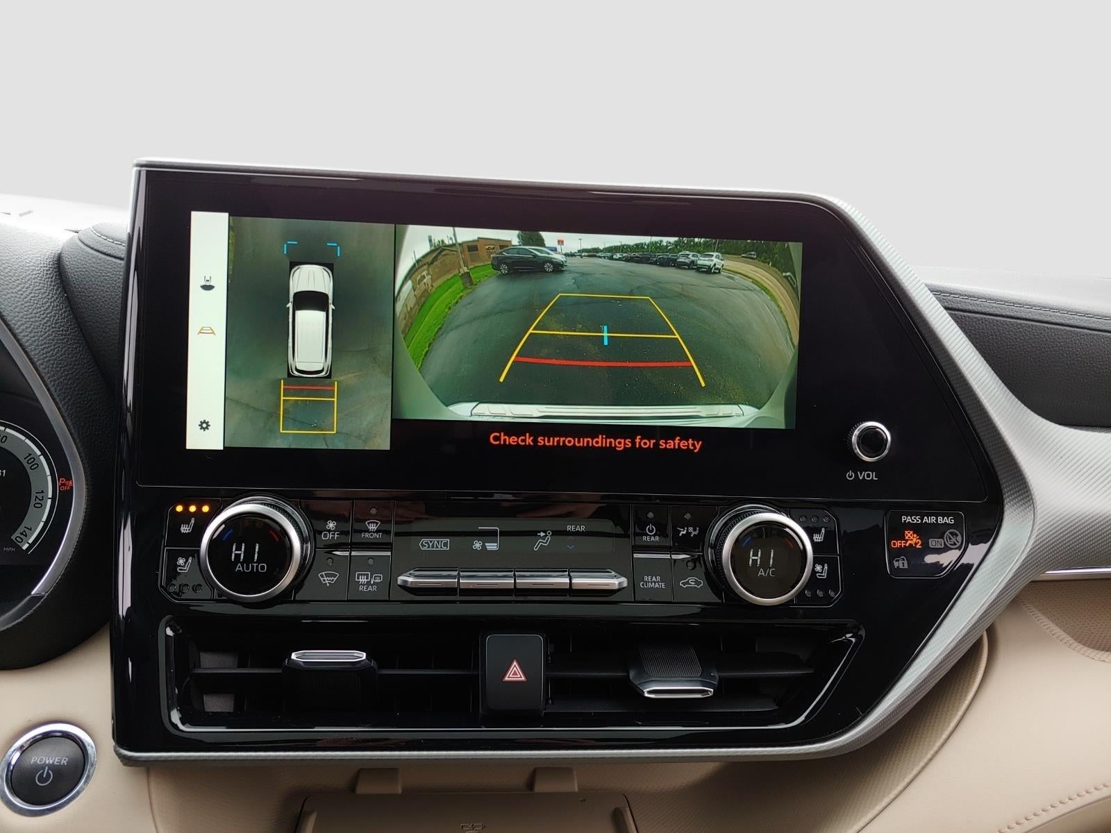 2023 Toyota Highlander Hybrid Platinum