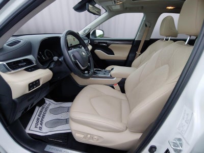 2023 Toyota Highlander Hybrid Platinum