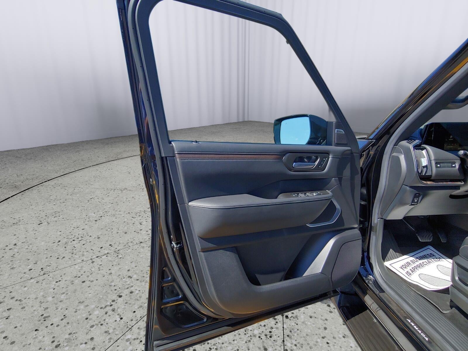 2025 Nissan Armada Platinum