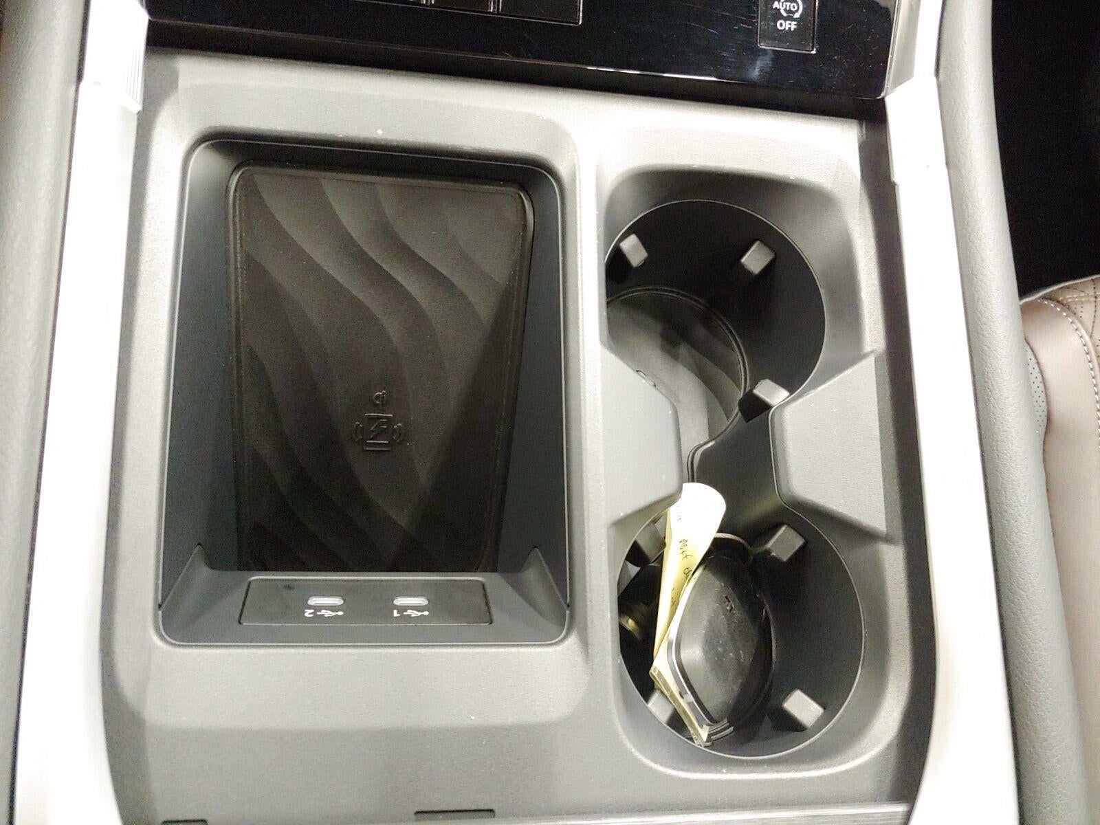 2025 Nissan Armada Platinum