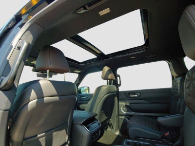 2025 Nissan Armada Platinum