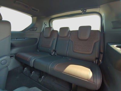 2025 Nissan Armada Platinum