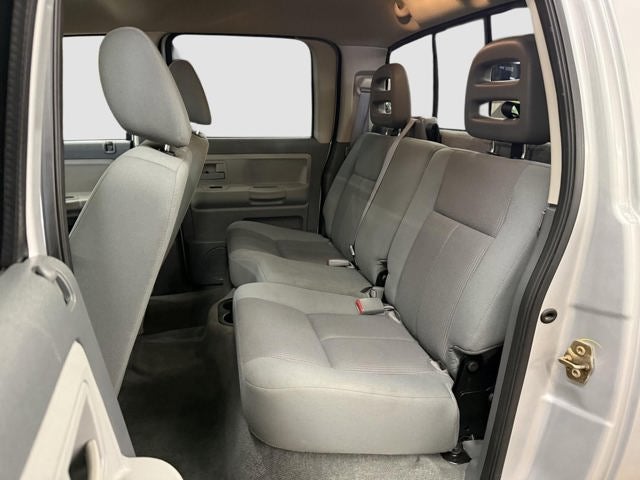 2005 Dodge Dakota SLT