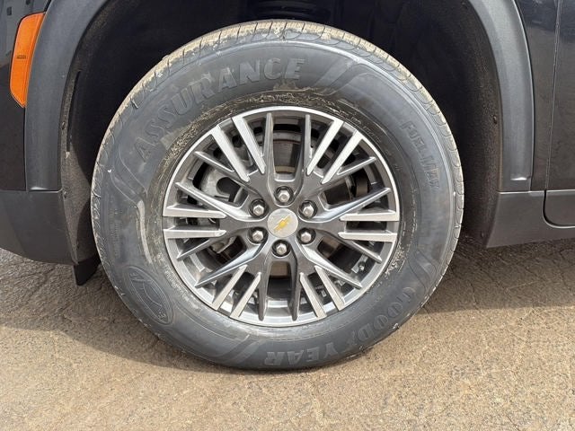 2025 Chevrolet TRAVERSE AWD LT