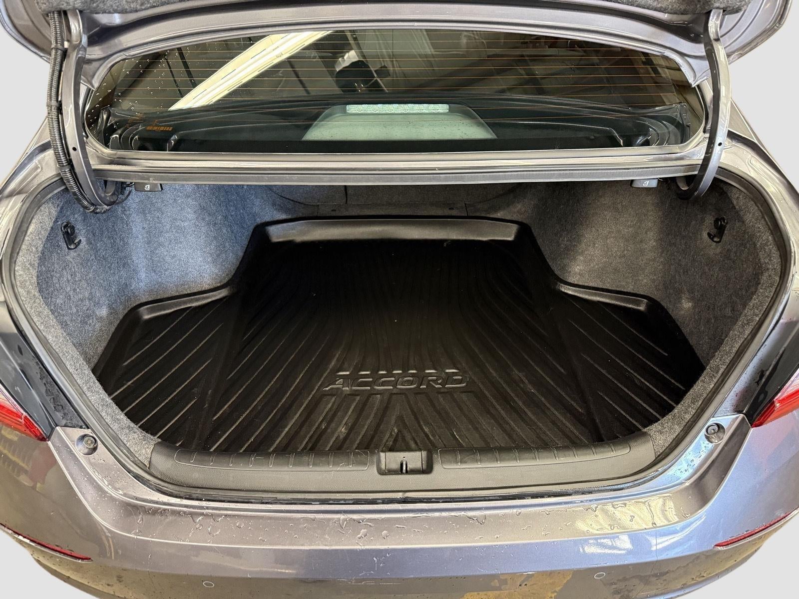 2020 Honda Accord Hybrid Touring