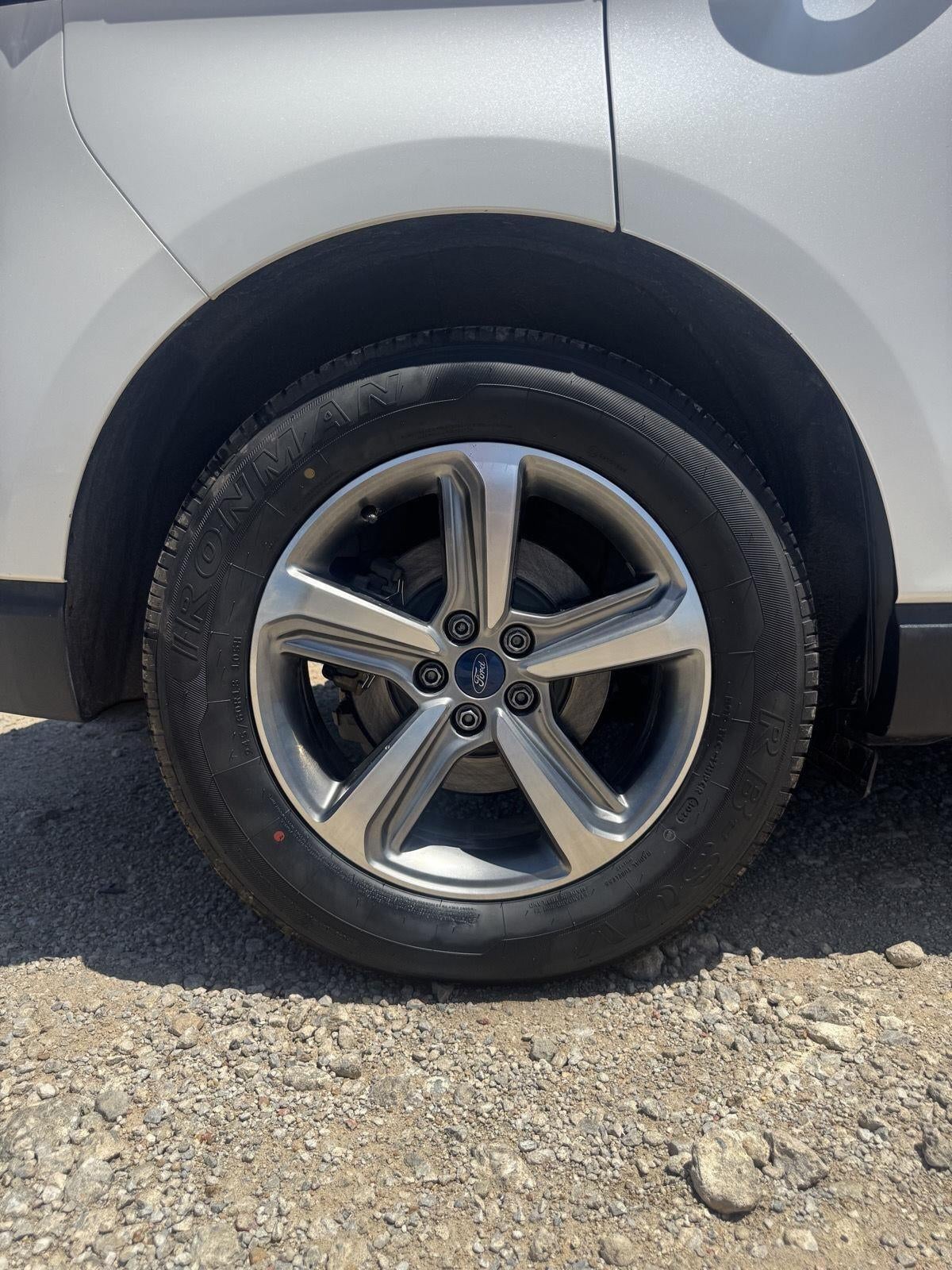 2020 Ford Edge SEL