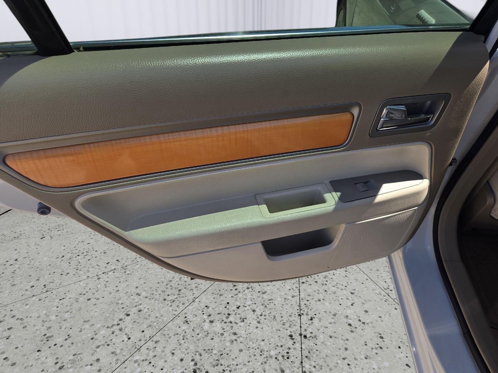 2009 Lincoln MKZ Base
