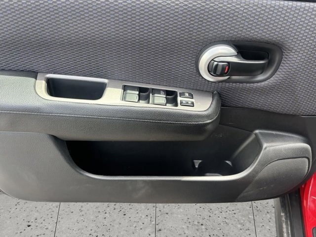 2009 Nissan Versa 1.8 SL