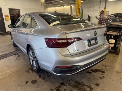 2024 Volkswagen Jetta SE