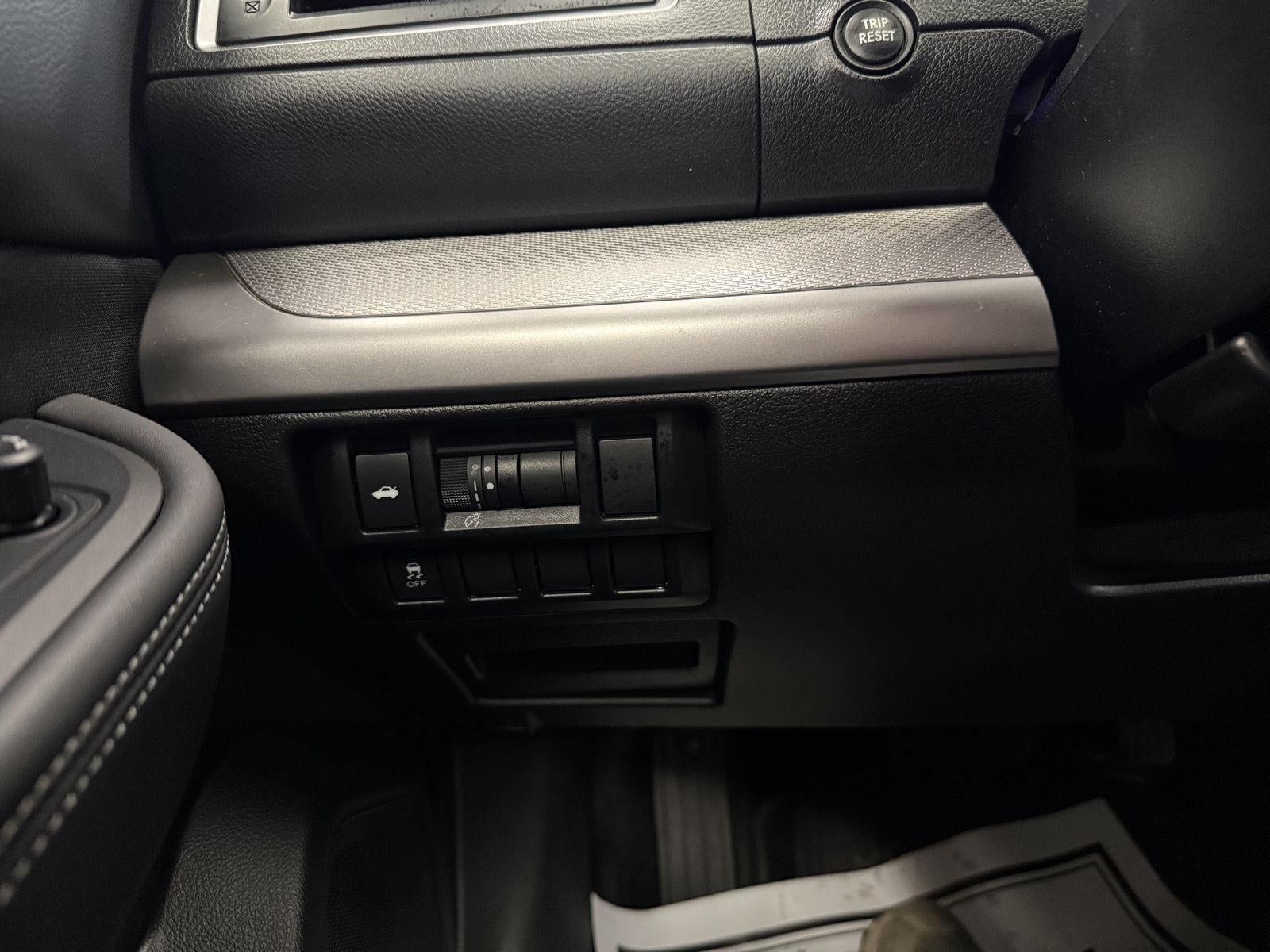 2015 Subaru LEGACY 2.5i Premium