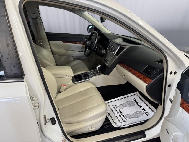 2011 Subaru Outback 2.5i Limited Pwr Moon