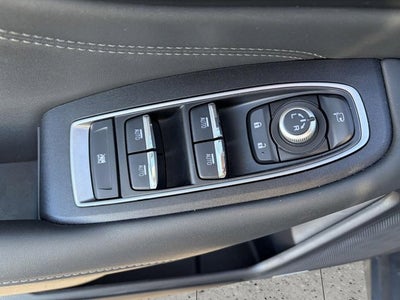 2025 Subaru Outback Touring