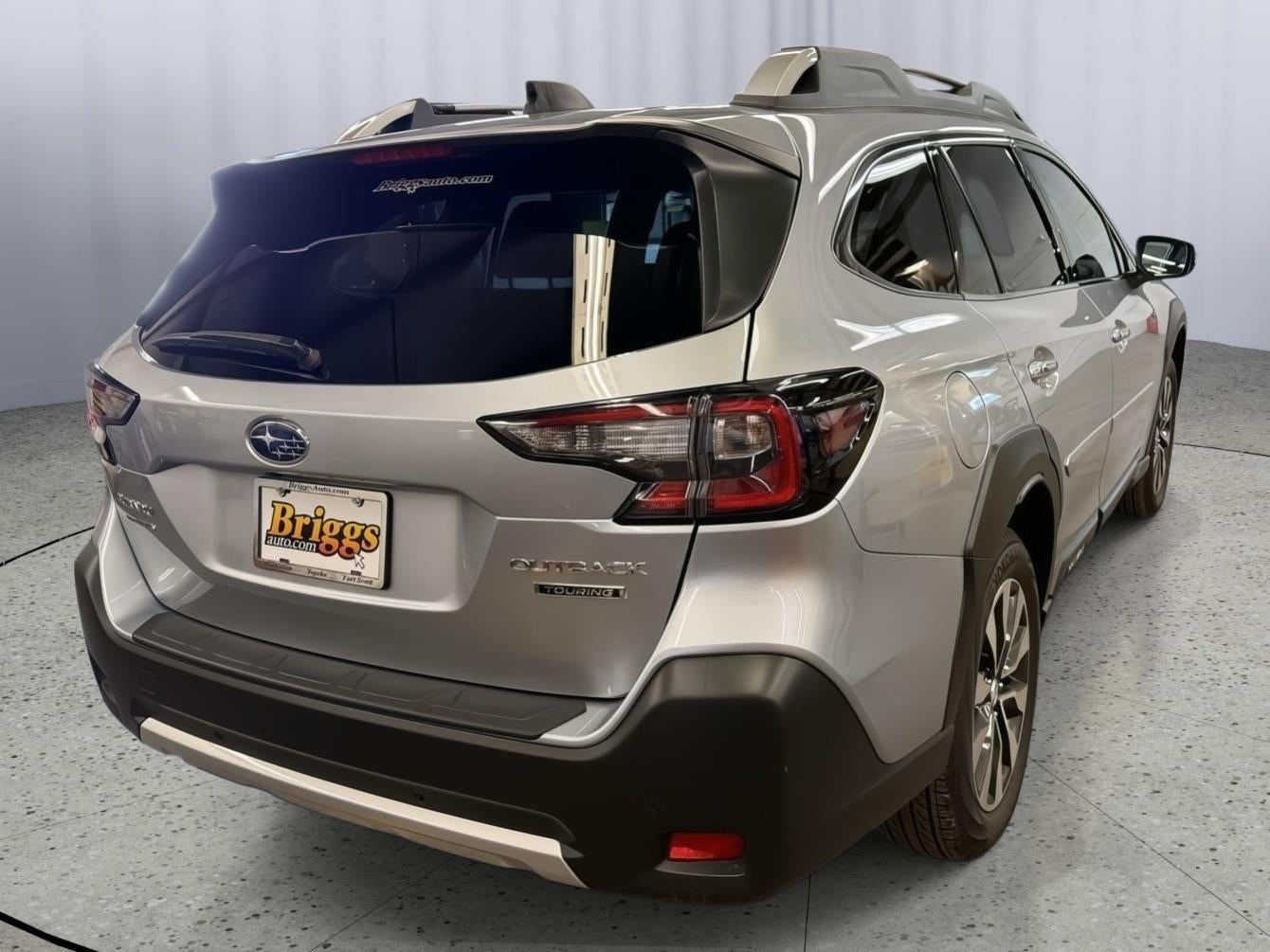 2025 Subaru Outback Touring