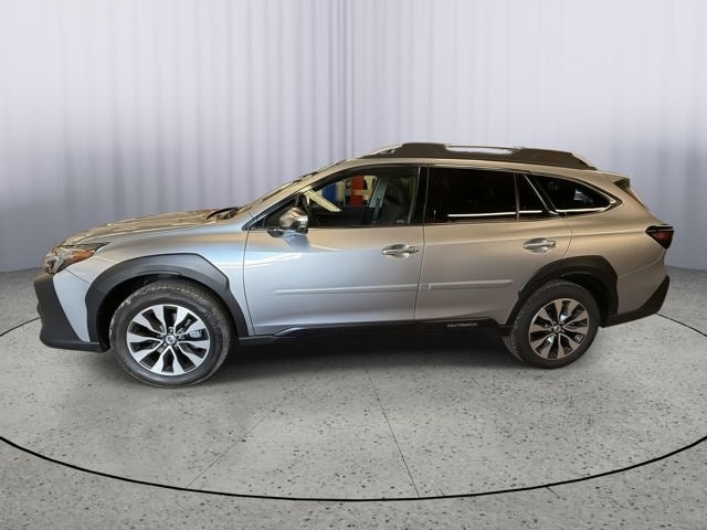 2025 Subaru Outback Touring