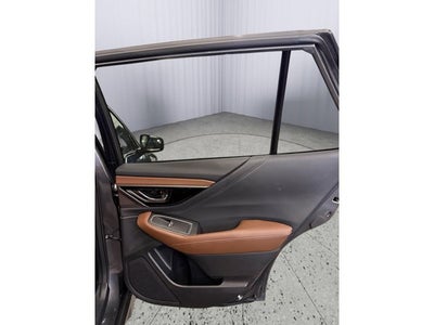 2022 Subaru Outback Touring XT