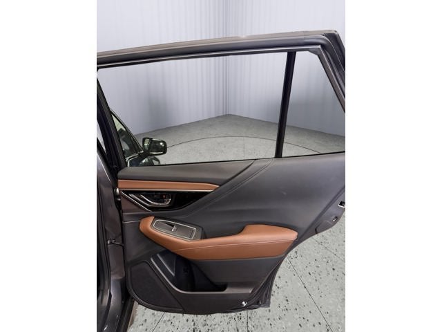 2022 Subaru Outback Touring XT