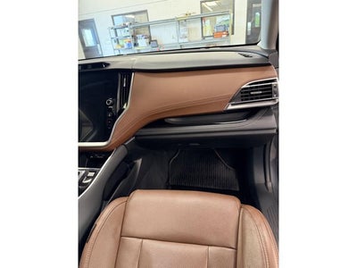 2022 Subaru Outback Touring XT