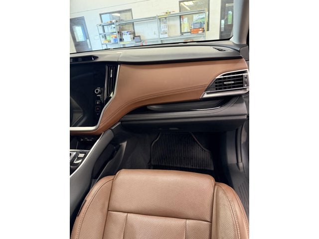 2022 Subaru Outback Touring XT
